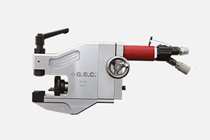 Portable pipe beveling machine GBC TC73