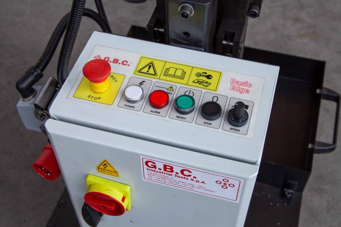 biselaodra para placas GBC Basic Edge 50